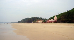 Ganpatipule, Hotels