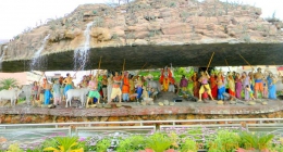 Govardhan, Jhansi