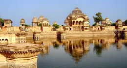 Vrindavan, Orchha