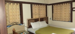 , Kolkata, Budget Hostals