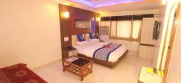 , Surat, Hotels