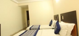 , Surat, Hotels