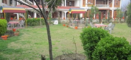 , Srinagar, Hotels