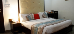 OYO Rooms Hauz Khas District Park