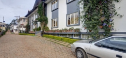 , Coonoor, Unknown Hotels