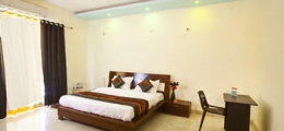 OYO Rooms Huda City Center Market