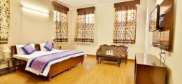 , Noida, Hotels