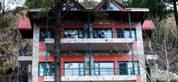 , Kasauli, Hotels