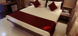 , Pimpri - Chinchwad, Hotels