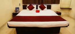 , Pimpri - Chinchwad, Hotels