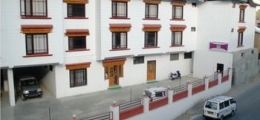 , Kargil, Hotels