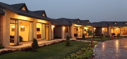 , Govardhan, Hotels