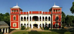 , Kangra, Hotels