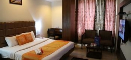 , Zirakpur, Hotels