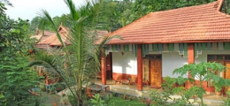 , Elanthoor, Guest Houses