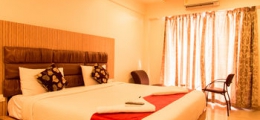 , Bhiwandi, Hotels