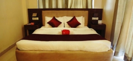 , Chakan, Hotels