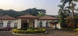 , Karjat, Hotels